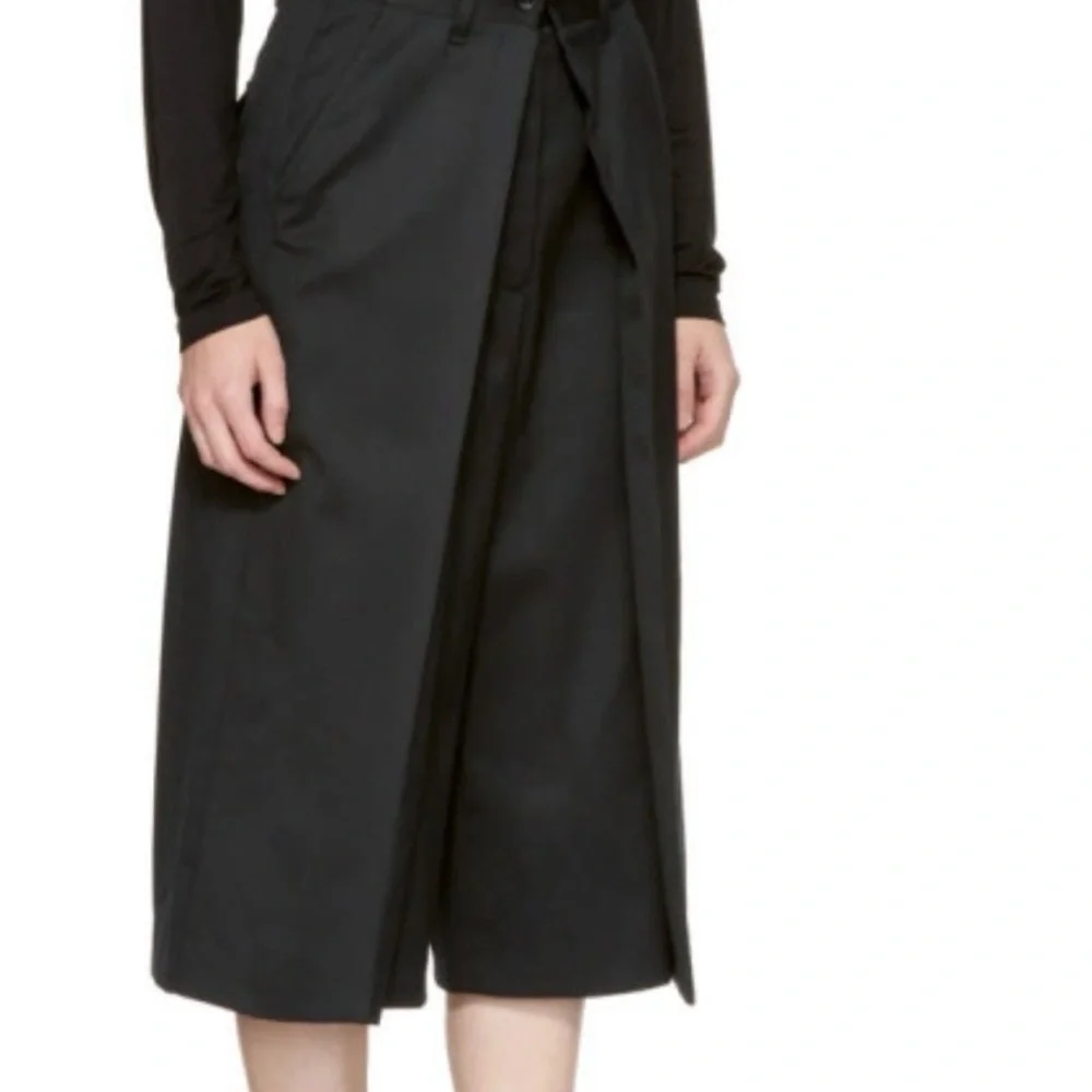 MM6 Maison Martin Margiela Black Short Suit Trousers Black Wide-Leg Culottes - Picture 2 of 14